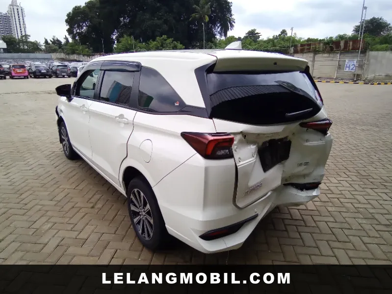 TOYOTA AVANZA - View 4