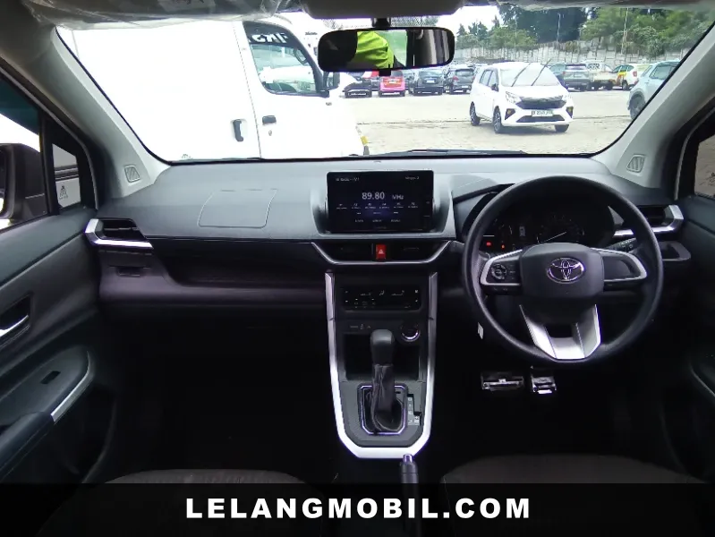 TOYOTA AVANZA - View 5