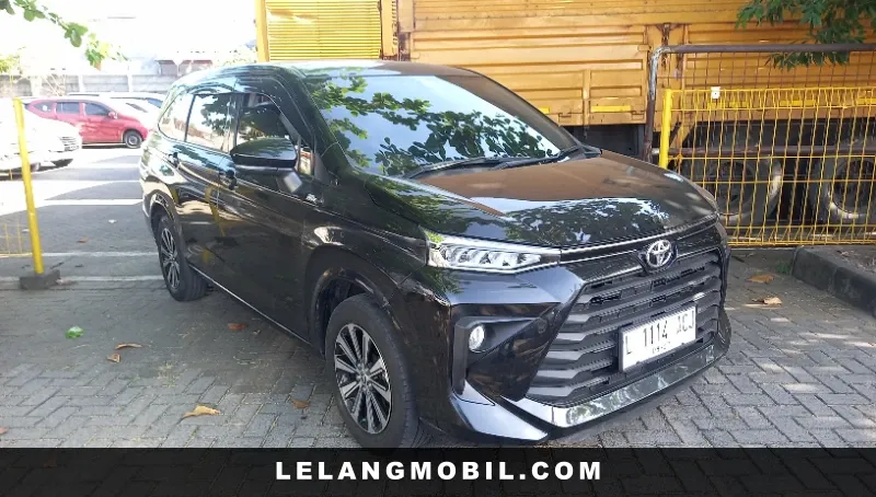 TOYOTA AVANZA - View 2