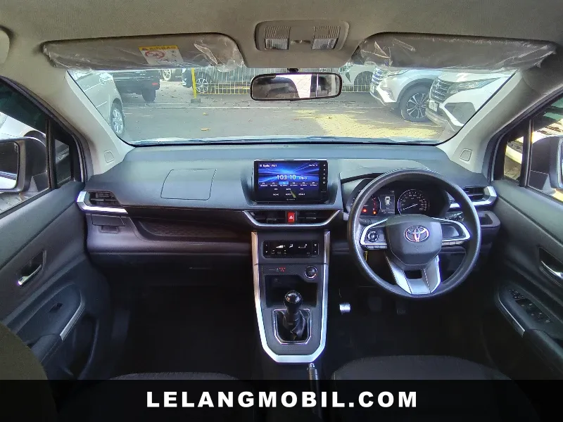 TOYOTA AVANZA - View 5