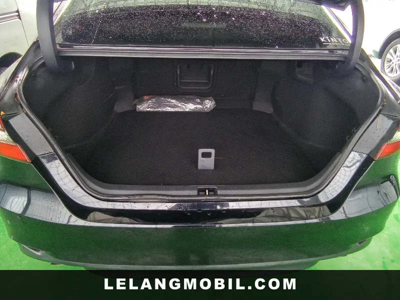 TOYOTA CAMRY - View 10