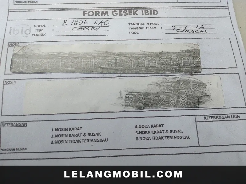 TOYOTA CAMRY - View 9