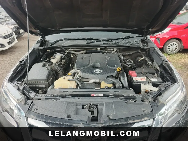 TOYOTA FORTUNER - View 6