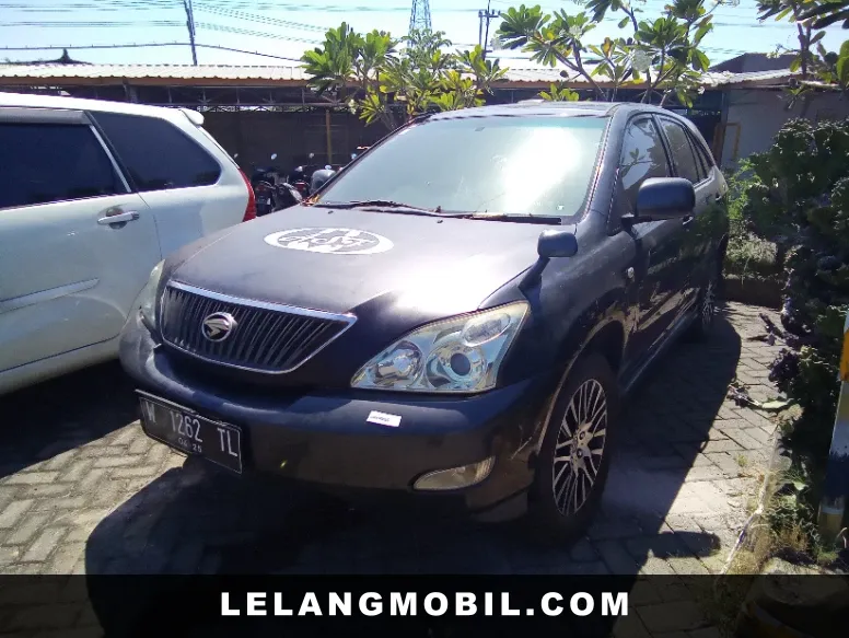 TOYOTA HARRIER - View 1