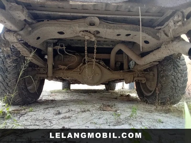 TOYOTA HILUX - View 12