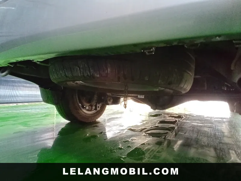 TOYOTA INNOVA - View 11