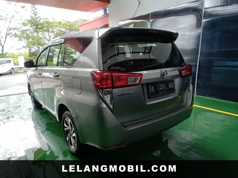 TOYOTA INNOVA - View 4