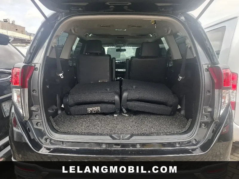 TOYOTA INNOVA - View 10