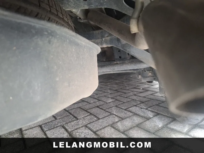 TOYOTA INNOVA - View 11