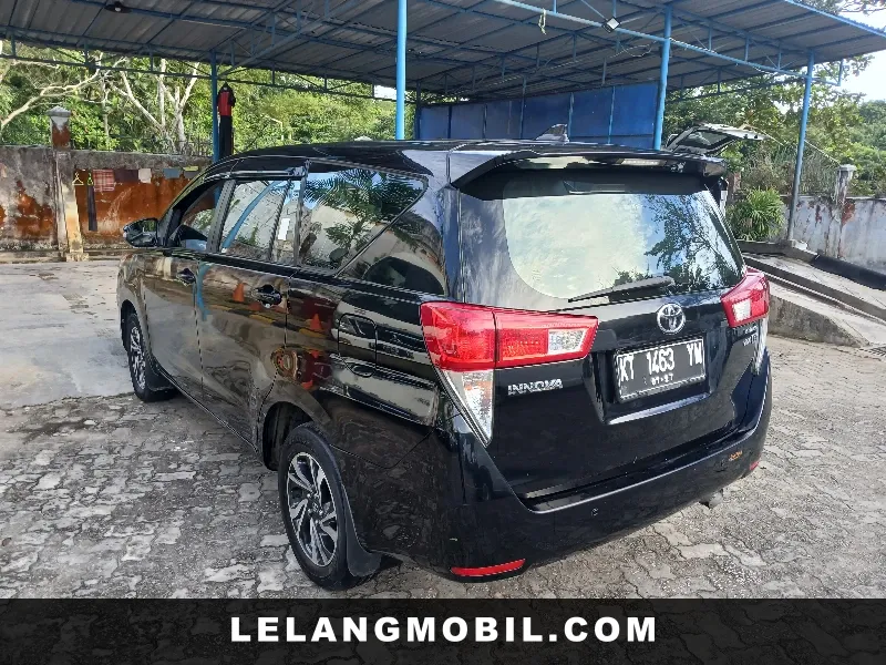 TOYOTA INNOVA - View 4