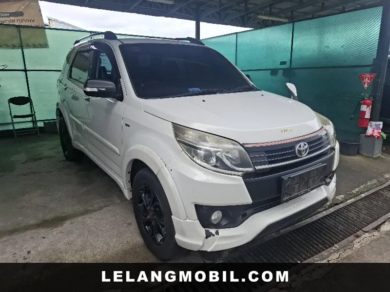 TOYOTA RUSH - View 2