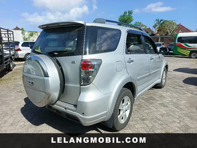 TOYOTA RUSH - View 3