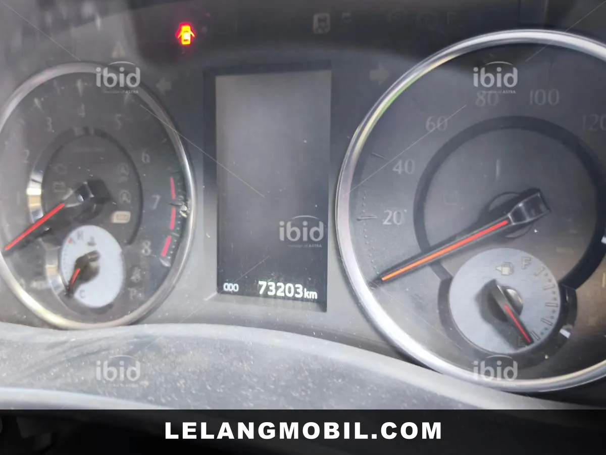 TOYOTA VELLFIRE - View 7