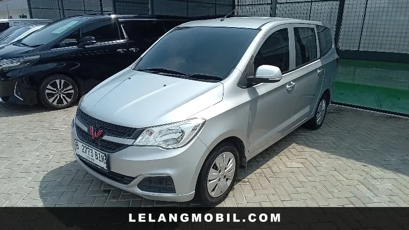 WULING CONFERO - View 1