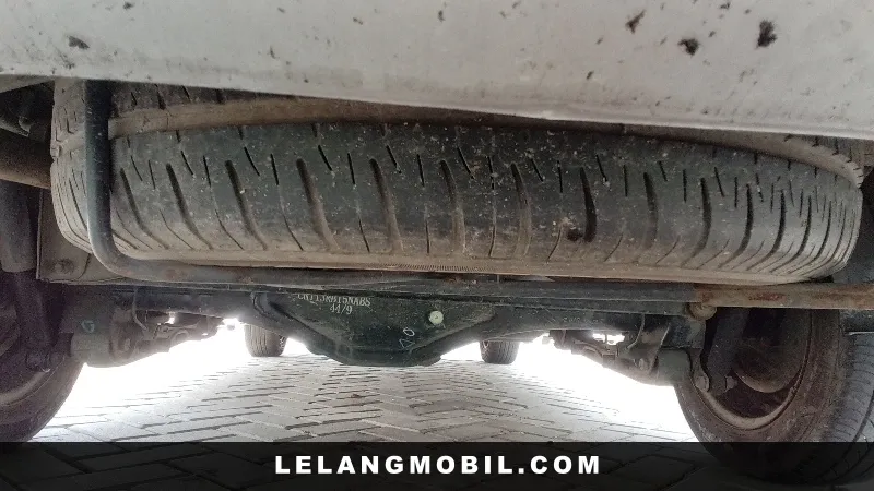 WULING CONFERO - View 13