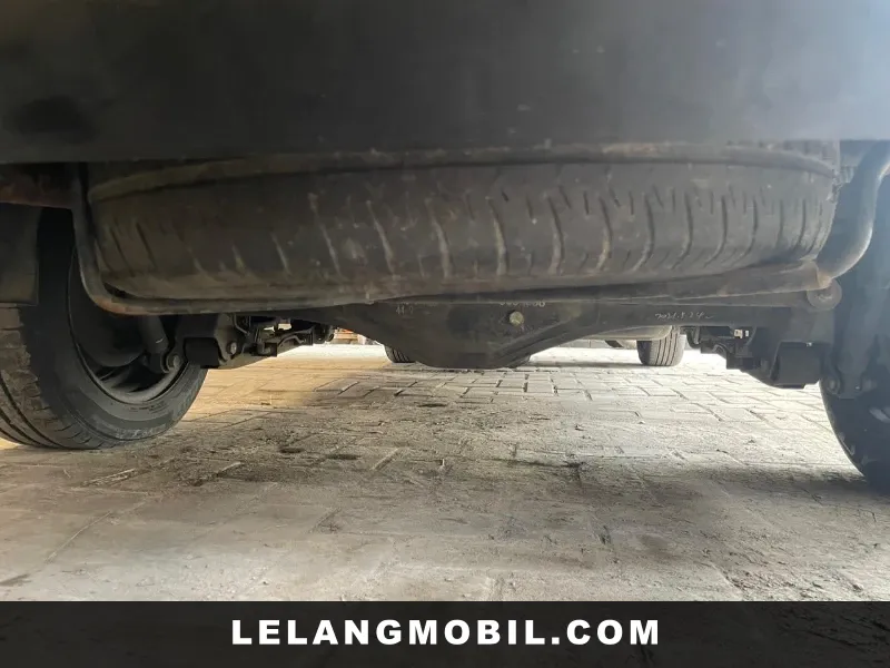 WULING CONFERO - View 13