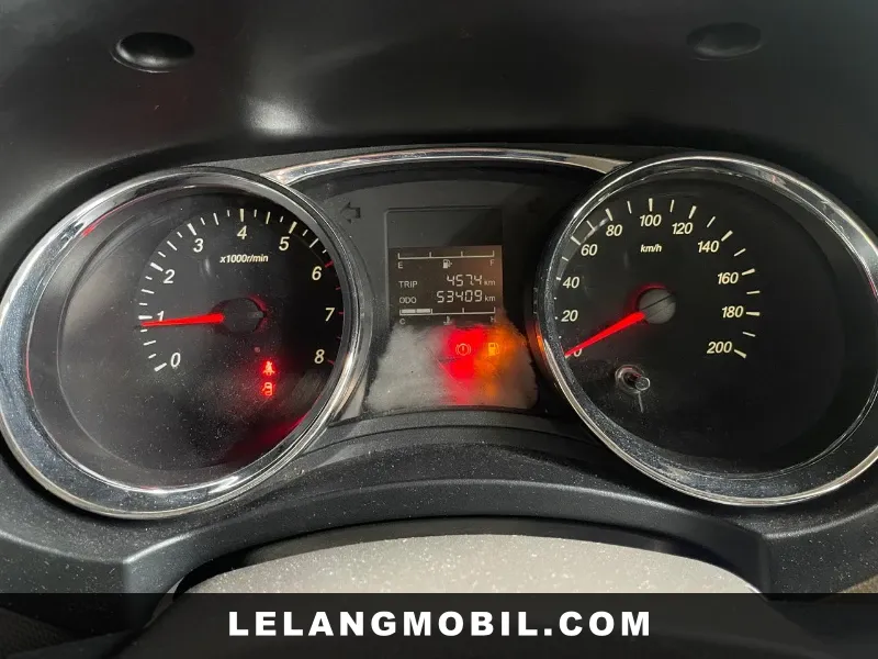 WULING CONFERO - View 7