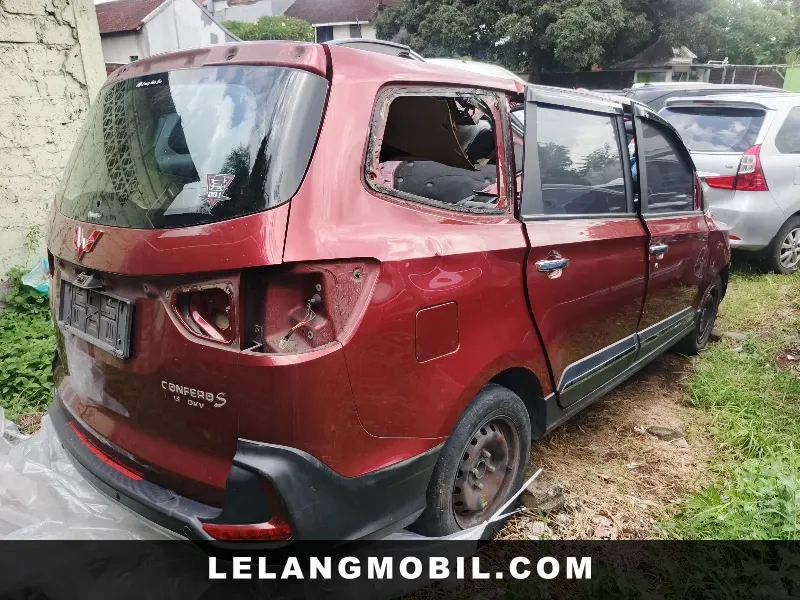 WULING CONFERO - View 3