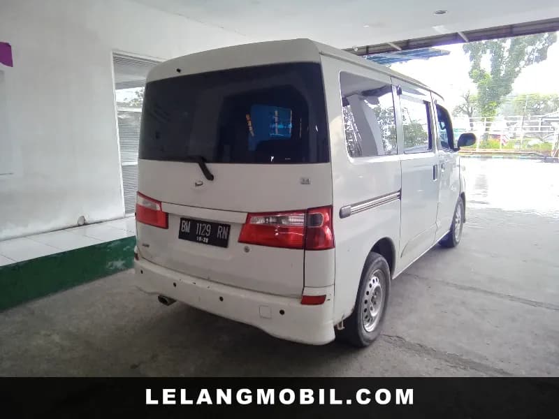 DAIHATSU LUXIO - View 3