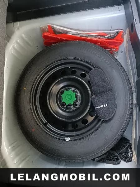 DAIHATSU ROCKY - View 13