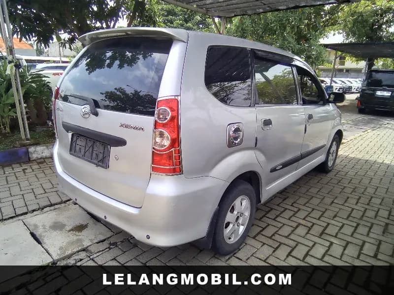 DAIHATSU XENIA - View 3