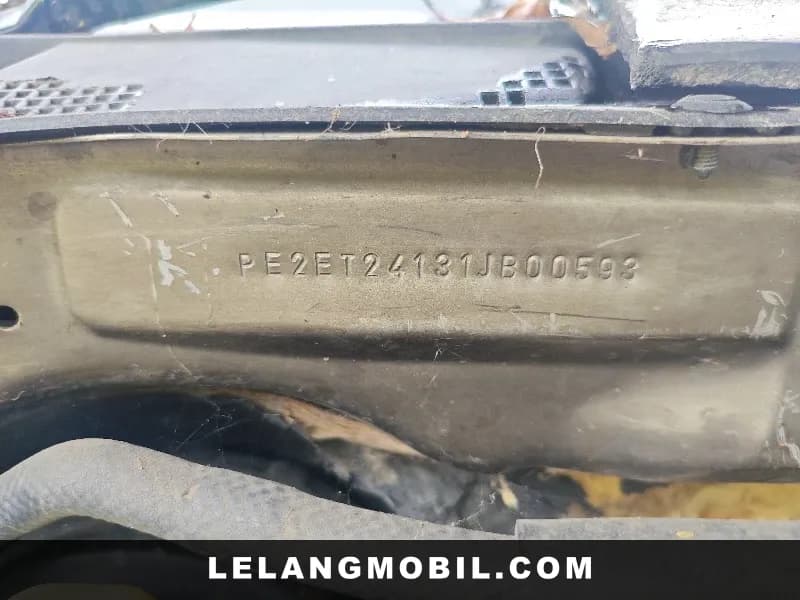 FORD ESCAPE - View 8