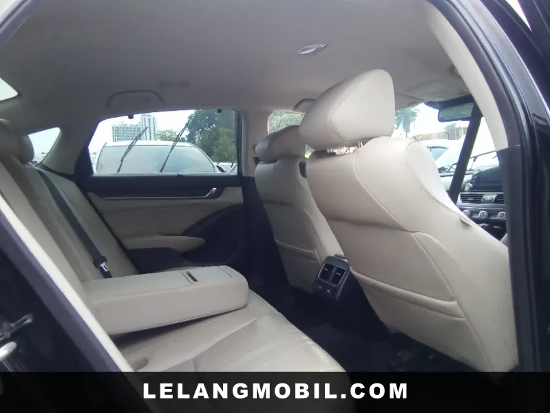 HONDA ACCORD - View 9