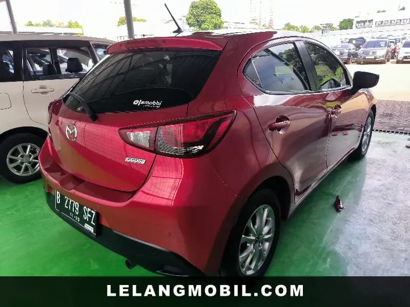 MAZDA 2 - View 3