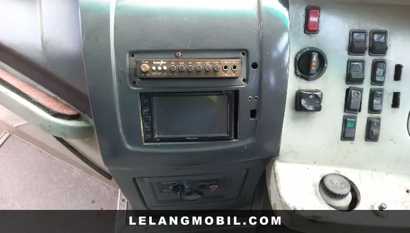 MERCEDES BENZ OH 1526 - View 9