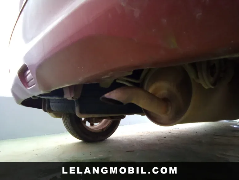 SUZUKI ERTIGA - View 11