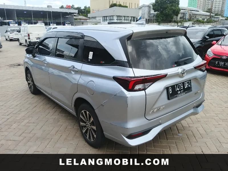 TOYOTA AVANZA - View 4
