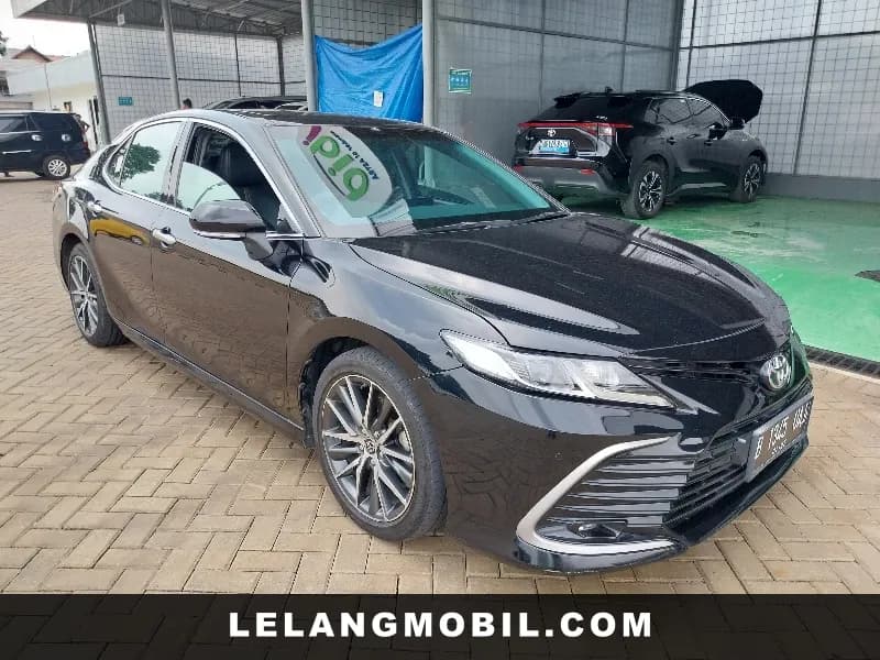 TOYOTA CAMRY - View 2