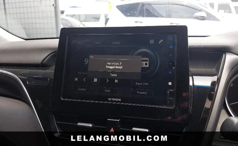 TOYOTA CAMRY - View 9