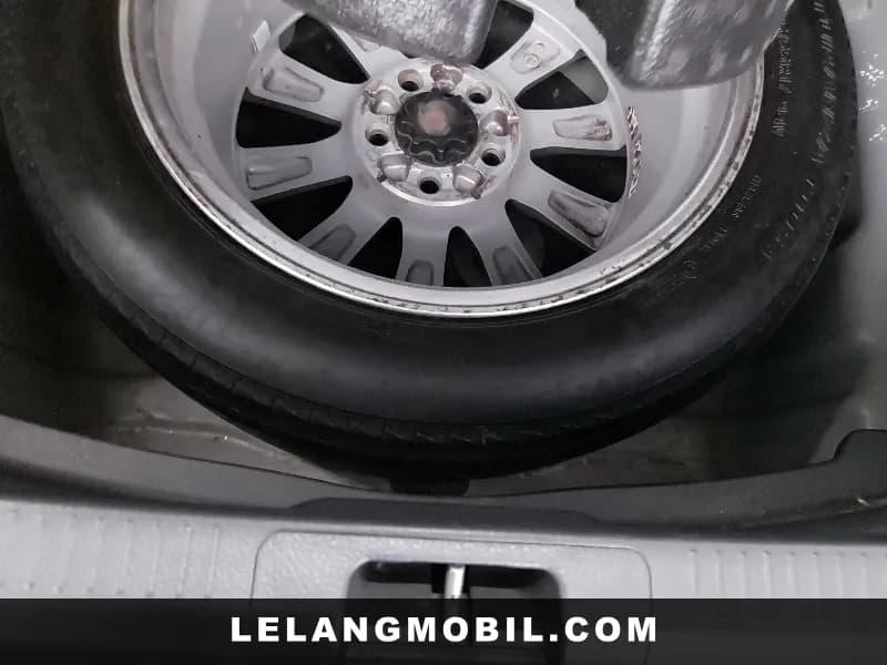 TOYOTA CAMRY - View 11