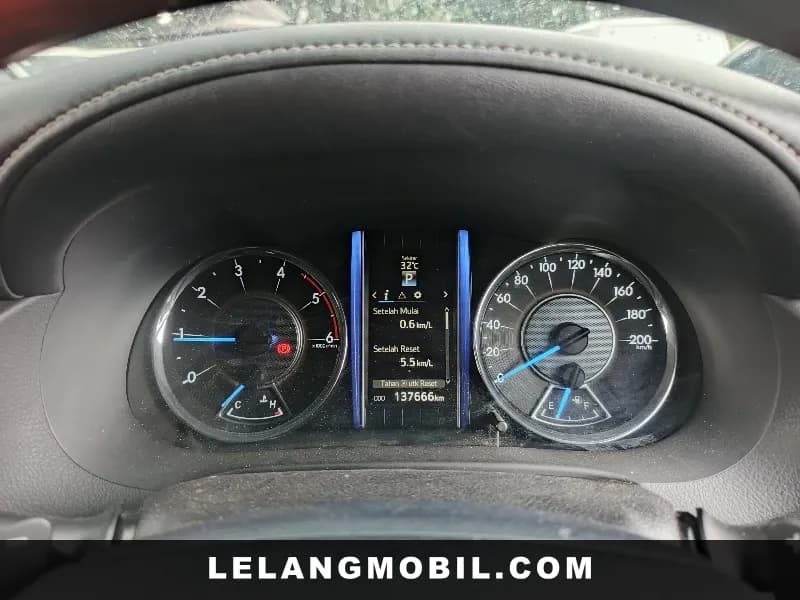 TOYOTA FORTUNER - View 7