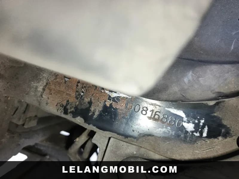 TOYOTA FORTUNER - View 9