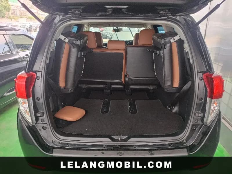 TOYOTA INNOVA - View 12