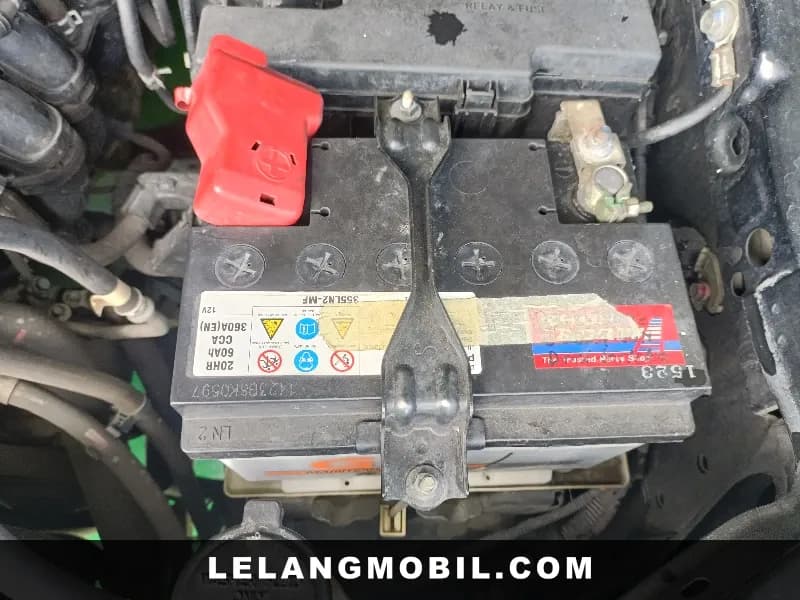 TOYOTA INNOVA - View 14