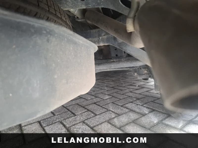 TOYOTA INNOVA - View 11