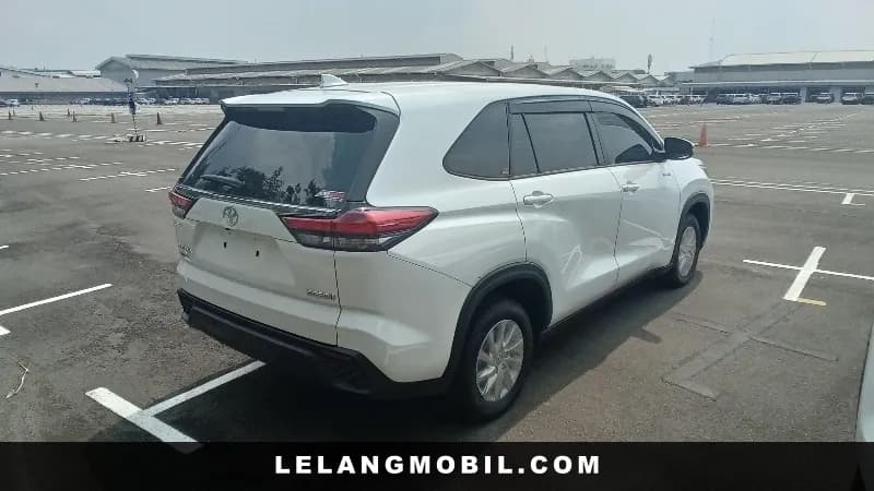 TOYOTA INNOVAZENIX - View 3