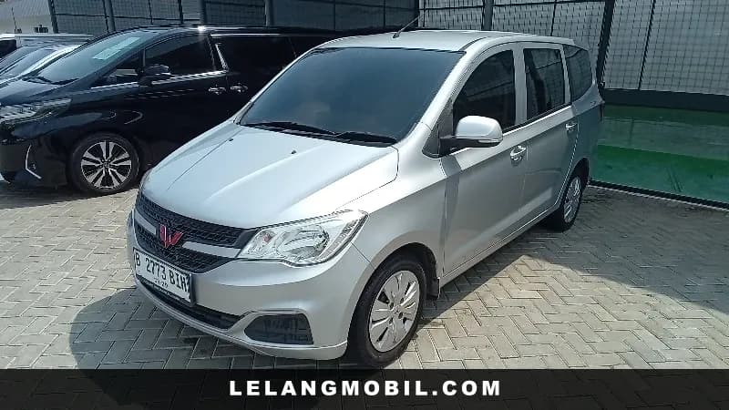WULING CONFERO - View 1