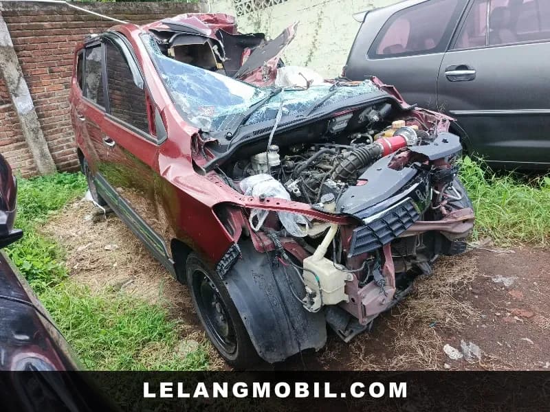 WULING CONFERO - View 2