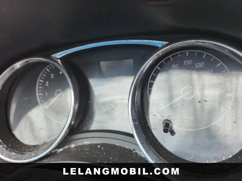 WULING CONFERO - View 7